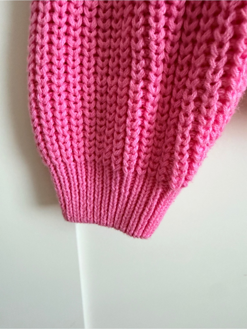 American Eagle Outfitters Bright Pink V-Neck Button-Up Cardigan - Picture 4 of 4